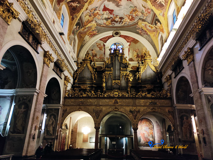 Кафедральний собор святого Миколая (Stolnica sv. Nikolaja)