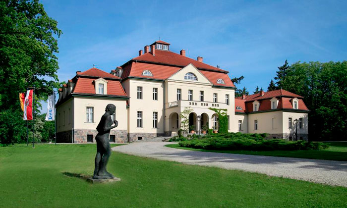 Berlin Schloss und Gut Liebenberg