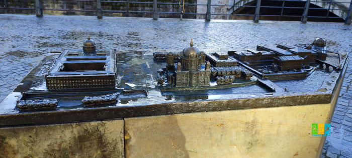 Berlin (Берлін)